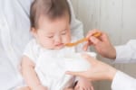 どうしてベビーフードを食べてくれないの？食べてくれないときの対処法は？