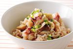 炊飯器にお任せ！簡単エリンギとたこのピラフ