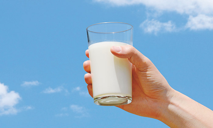 6月1日は牛乳の日。暑い季節にこそ「ごっくん牛乳」を！