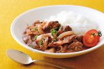 隠し味は野菜ジュース！「まいたけのハッシュド・ビーフ」のレシピ（作り方）