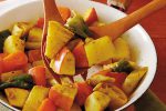 じゃがいもたっぷり！「りんごと根菜のサブジ」のレシピ（作り方）