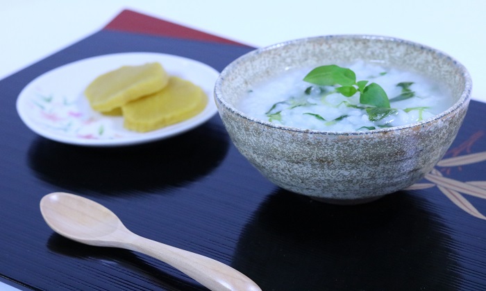 1月7日に食べる七草粥の由来は？七草を使ったおすすめレシピ