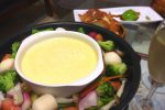 家庭で作れるチーズフォンデュ！おすすめの野菜と下ごしらえの方法