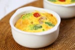 【とにかく簡単】ヘルシーで嬉しい！「ブロッコリーとウィンナーのお豆腐キッシュ」
