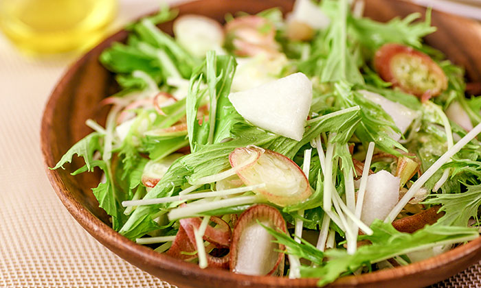 【とにかく簡単】素材のおいしさをストレートに！「梨とみょうがのサラダ」